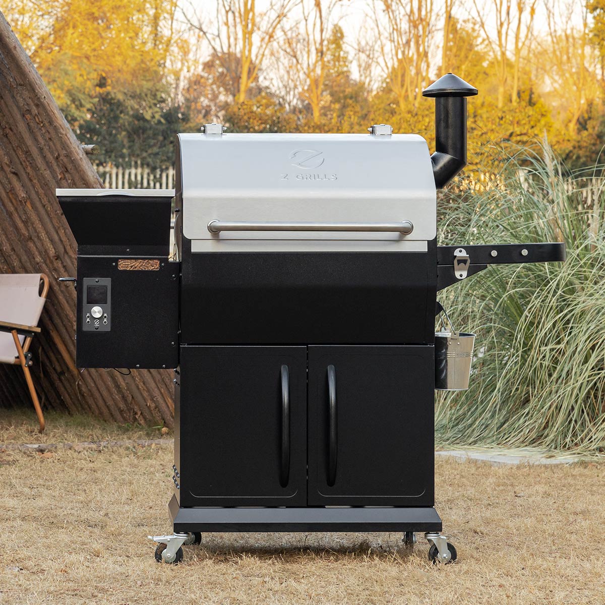 Z Grills 450A Wood Pellet Grill Smoker in Black and Brown